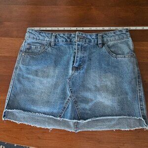 refuge denim skirt size 6